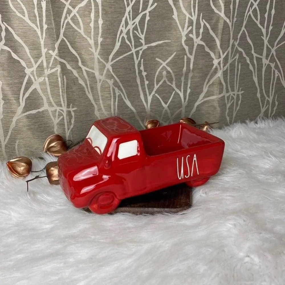 RAE DUNN FARMHOUSE HOME DECOR CERAMIC TRUCK AMERICA USA FOURTH JULY HOME NEW HTF - Picture 8 of 8